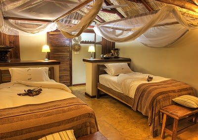 Two beds Room Shackletons Tiger Fishing Lodge